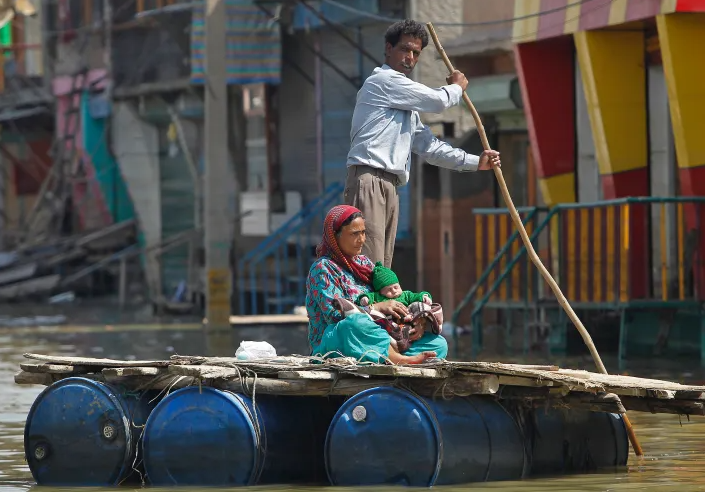Rising Tensions as Pakistan Accuses India of Fueling Flood Risk Through Water Releases